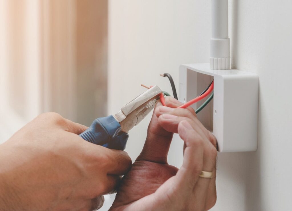 ¿Cómo prevenir estos incendios eléctricos?